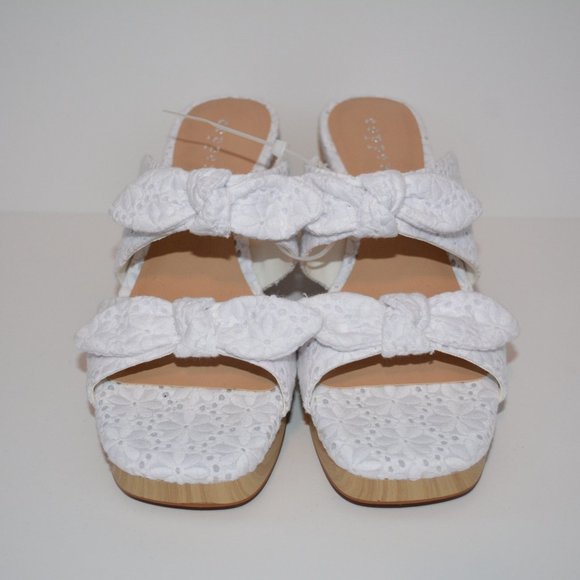 Copper Key Blooming Eyelet Double Bow Platform Sandals - Picture 5 of 11